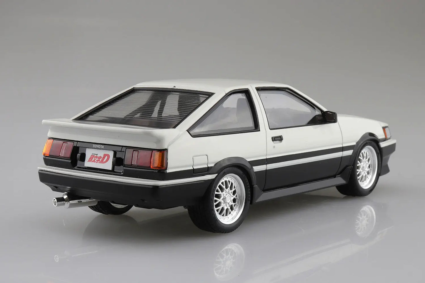 Aoshima 1/24 Initial D Toyota Akiyama Wataru Ae86 Levin